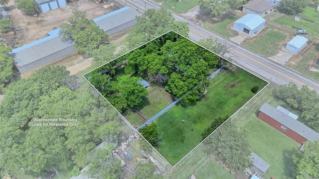 $175,000 | 411 West Pine Street, Nocona, TX 76255