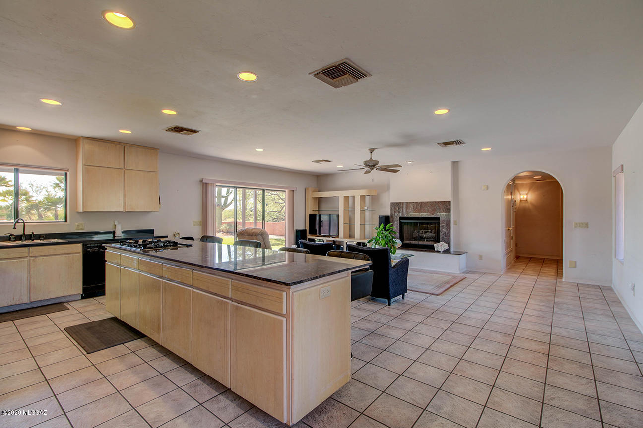 12220 East Roger Road Tucson, AZ 85749 - Photo 22 of 50 Gallery Image 22