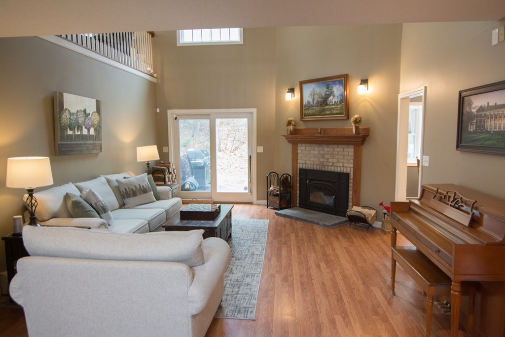 122 May Brook Road Holland, MA 01521 - Photo 11 of 42