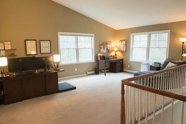 $649,000 | 122 May Brook Road, Holland, MA 01521