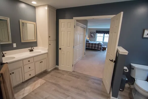 $649,000 | 122 May Brook Road, Holland, MA 01521