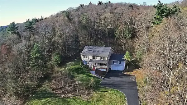$649,000 | 122 May Brook Road, Holland, MA 01521