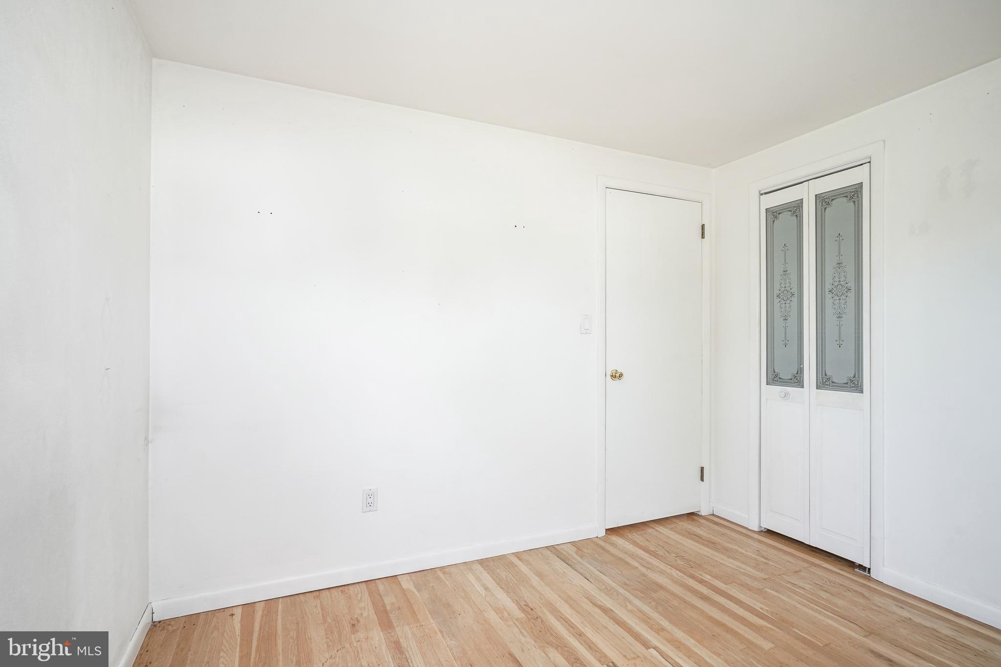 152 Kelly Driver Road Laurel Springs, NJ 08021 - Photo 19 of 30 a view of an empty room