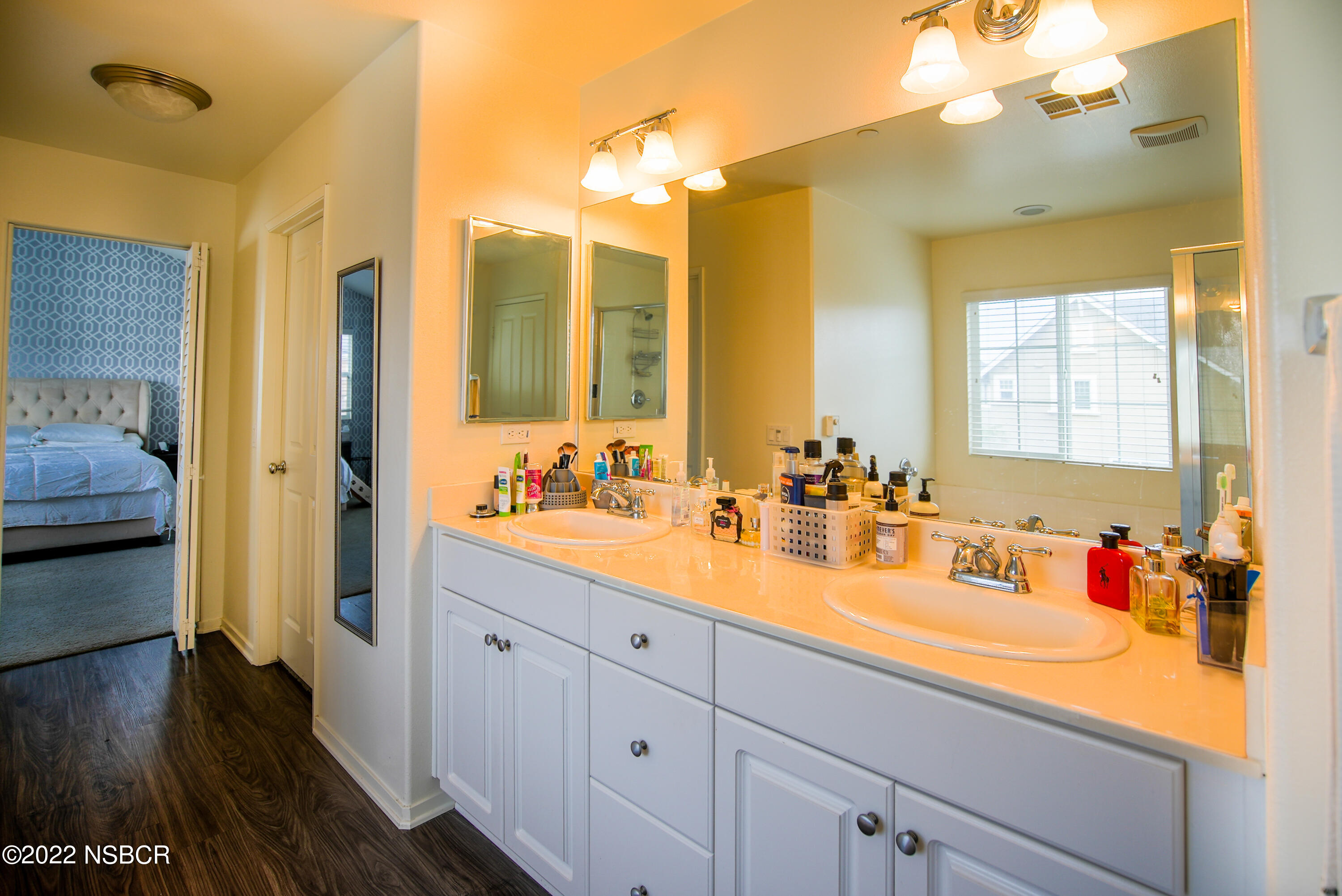 1307 Crown Circle Lompoc, CA 93436 - Photo 21 of 34 Master Bath