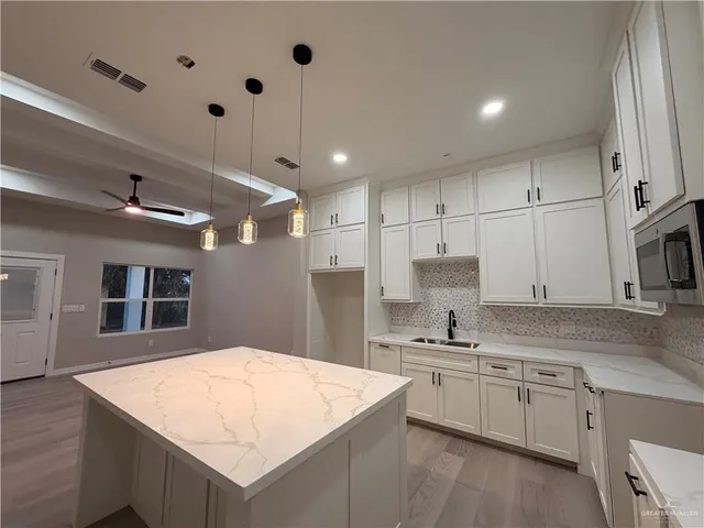 $240,000 | 2324 Thornton Avenue, Mission, TX 78574