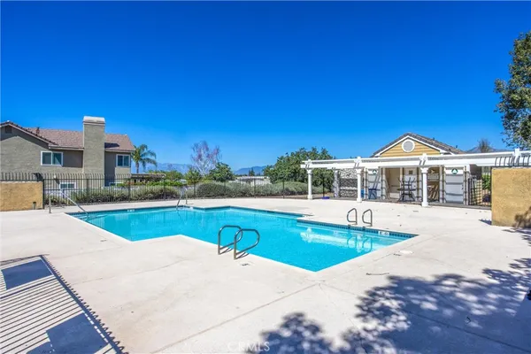 $568,000 | 1720 Kingston Circle, Redlands, CA 92374