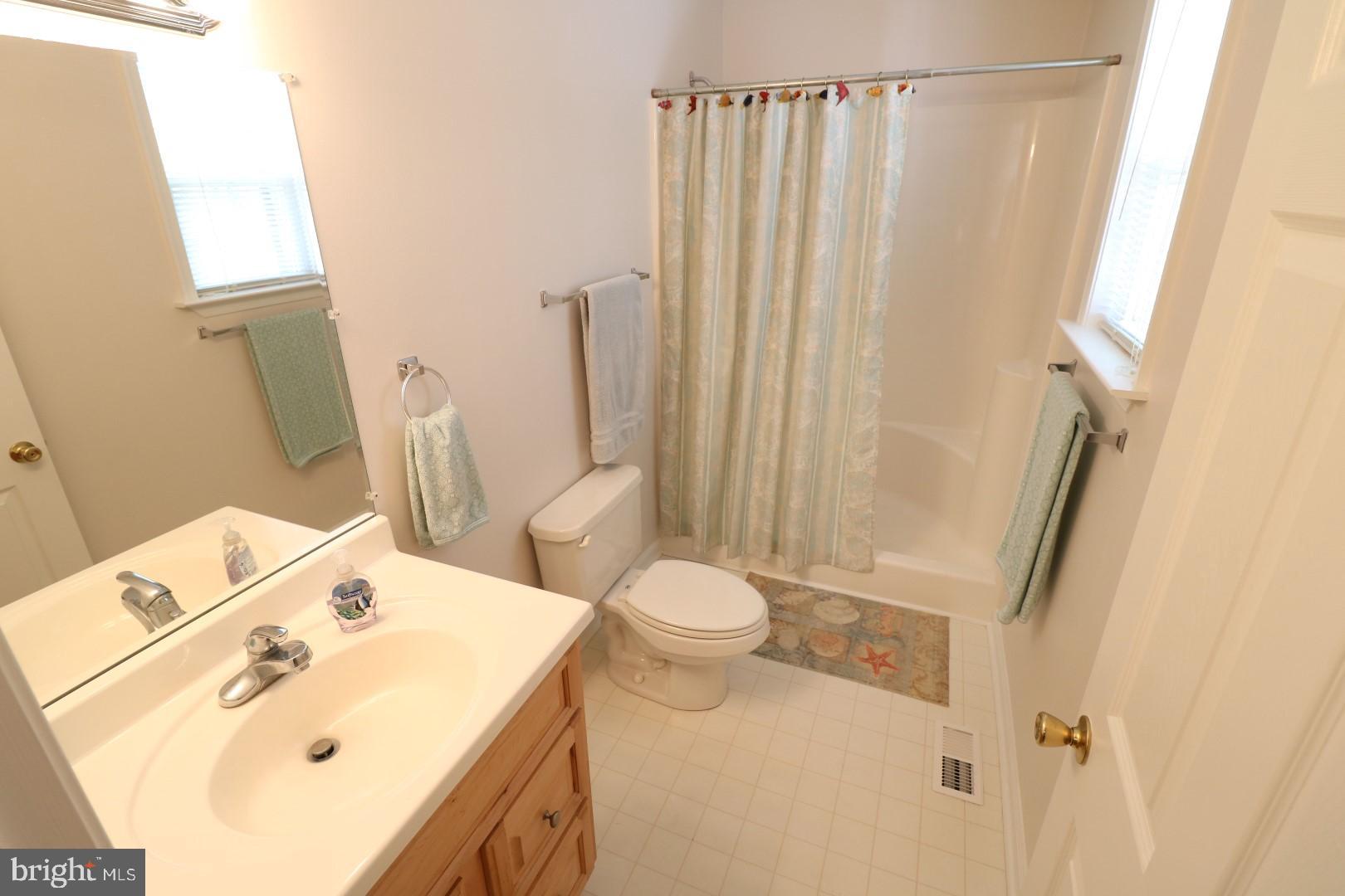 39 Gloucester Road Ocean Pines, MD 21811 - Photo 11 of 24 Master Bath