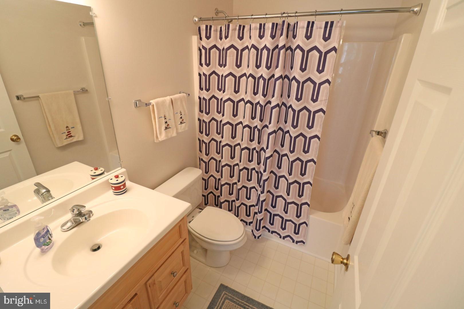 39 Gloucester Road Ocean Pines, MD 21811 - Photo 15 of 24 Hall Bath