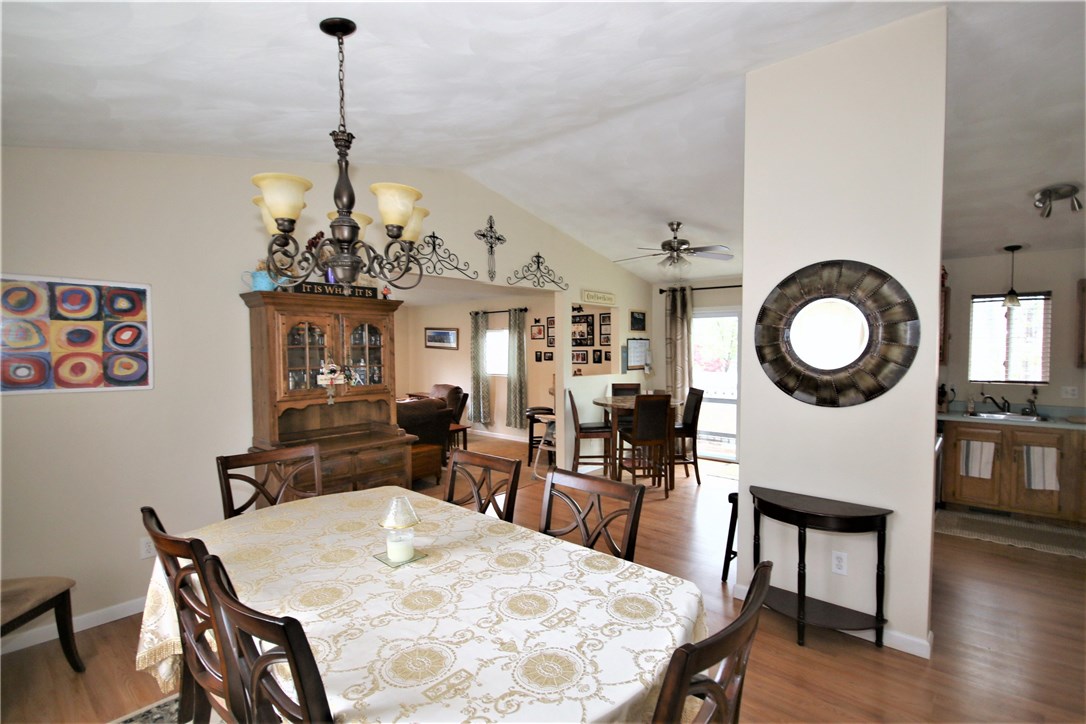 73 Mohawk Trail Cranston, RI 02921 - Photo 3 of 17 Gallery Image 3