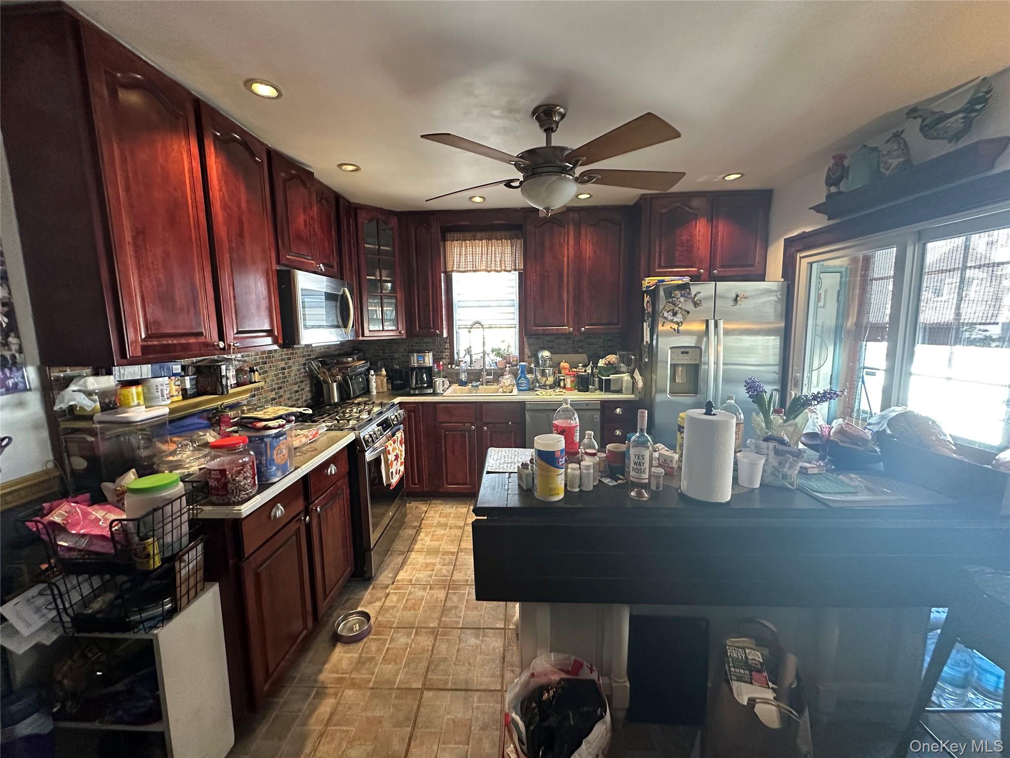 89-26 97th Street Queens, NY 11421 - Photo 3 of 5