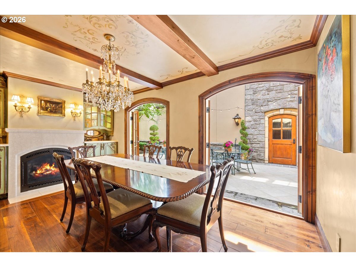 1527 Lake Front Road Lake Oswego, OR 97034 - Photo 10 of 44