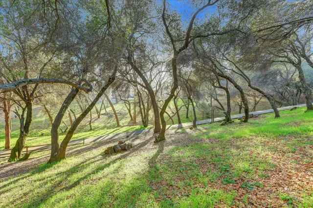 $889,000 | 2790 Black Oak Road, Auburn, CA 95602