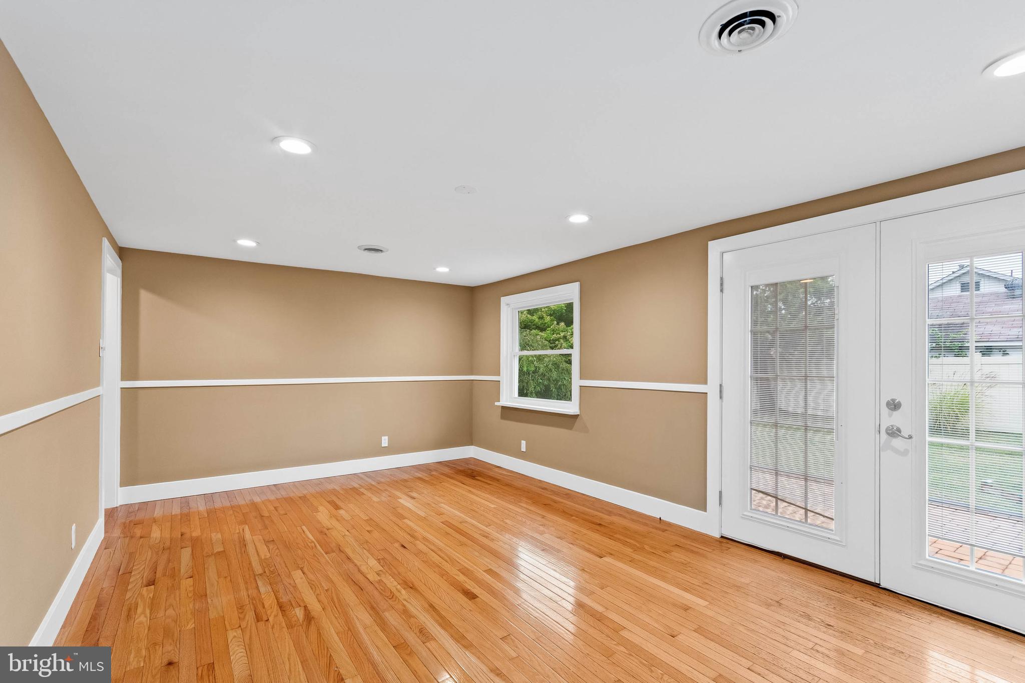 533 9th Avenue Lindenwold, NJ 08021 - Photo 17 of 32 Gallery Image 17