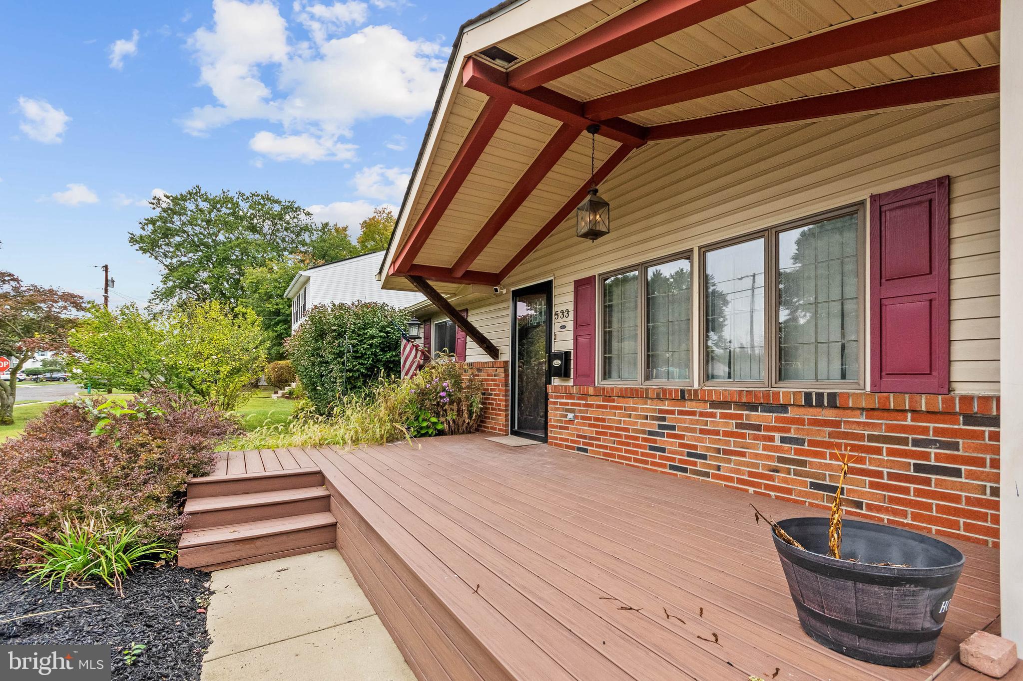 533 9th Avenue Lindenwold, NJ 08021 - Photo 2 of 32 Gallery Image 2