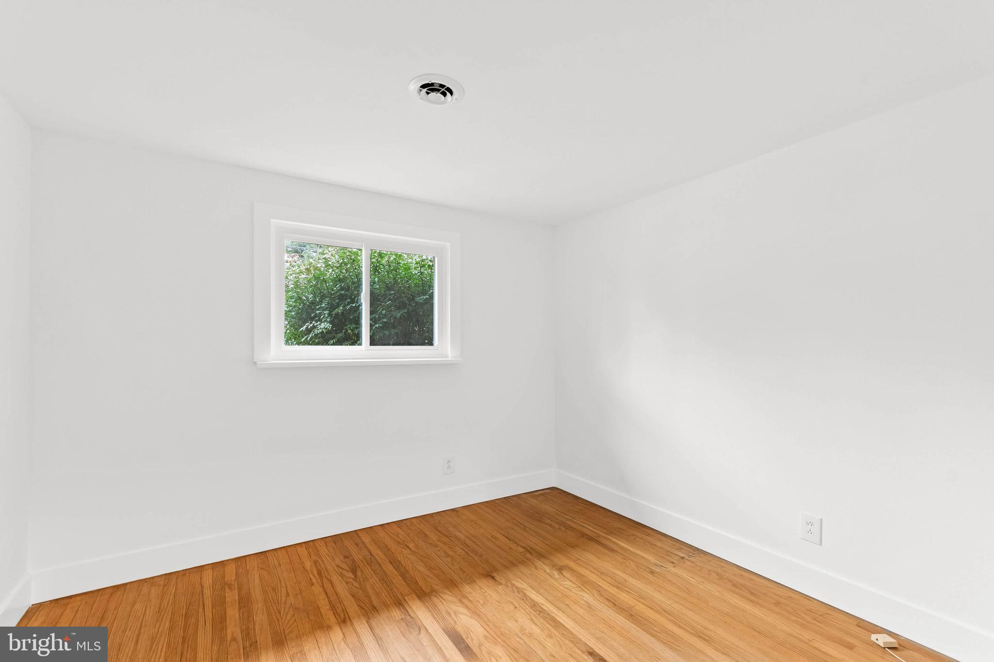 533 9th Avenue Lindenwold, NJ 08021 - Photo 24 of 32 Gallery Image 24