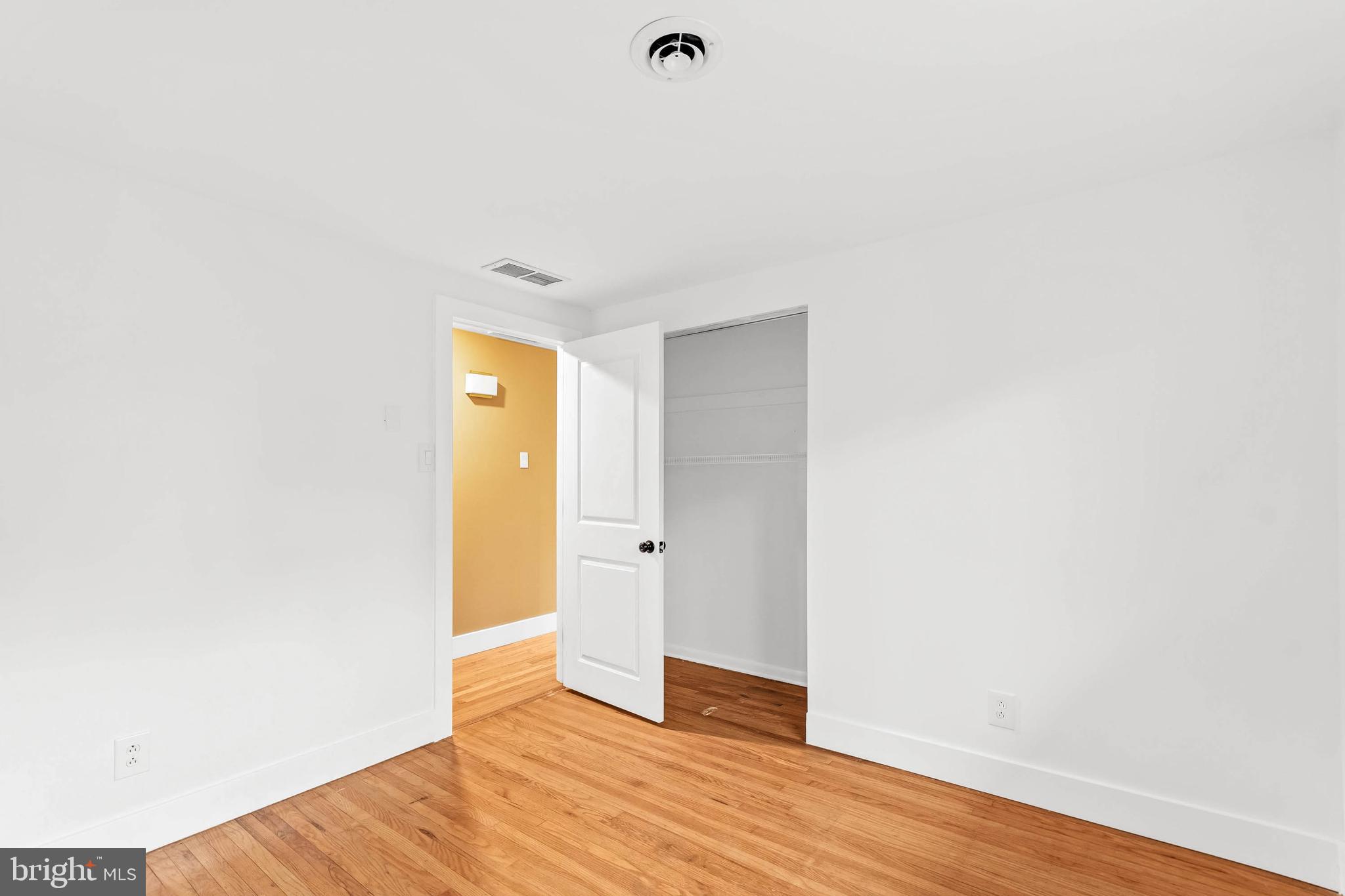 533 9th Avenue Lindenwold, NJ 08021 - Photo 25 of 32 Gallery Image 25