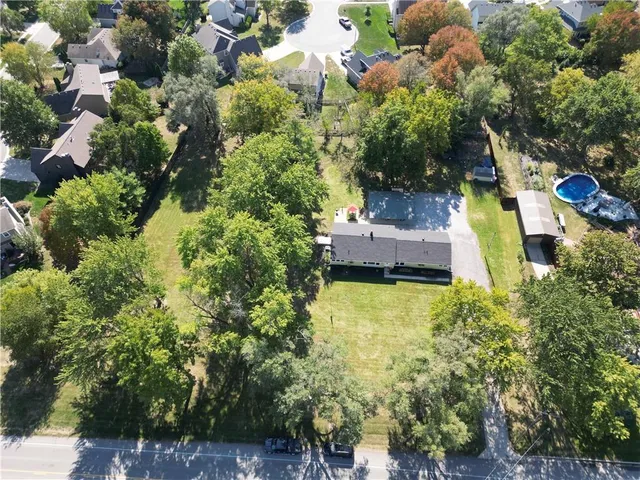 $420,000 | 2633 East Langsford Road, Lee's Summit, MO 64063