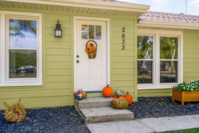 $420,000 | 2633 East Langsford Road, Lee's Summit, MO 64063