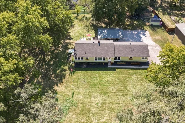 $420,000 | 2633 East Langsford Road, Lee's Summit, MO 64063