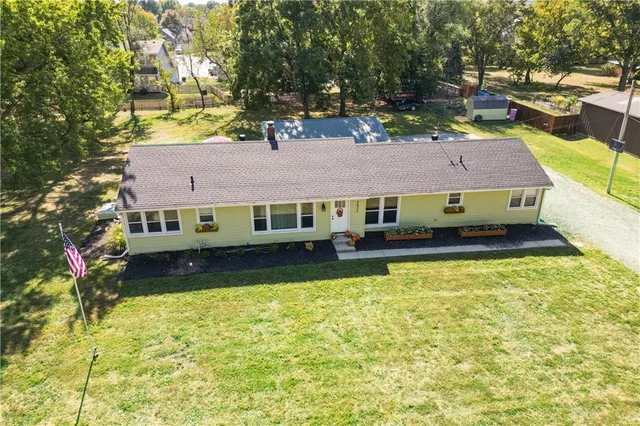 $420,000 | 2633 East Langsford Road, Lee's Summit, MO 64063