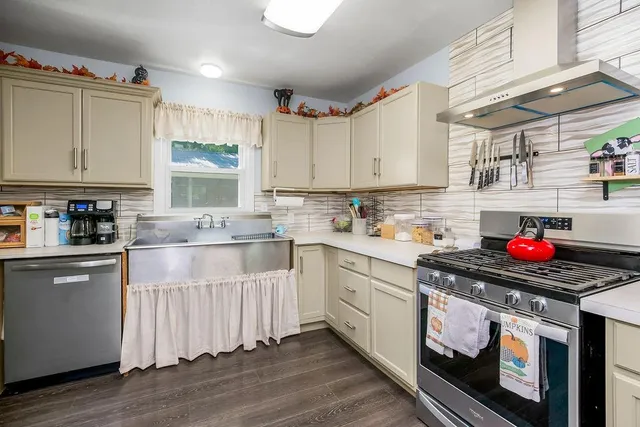 $420,000 | 2633 East Langsford Road, Lee's Summit, MO 64063