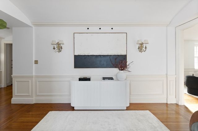 a view of a living room