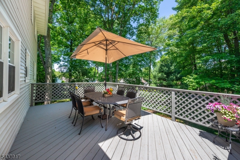 10 Brittany Road Succasunna, NJ 07876 - Photo 30 of 37