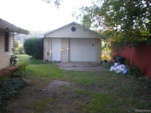 3838 Harris Road Fort Gratiot, MI 48059 - Photo 2 of 13 zz-mfsopt-P9010005