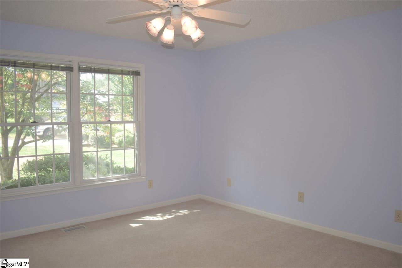 215 Woods Road Greer, SC 29650 - Photo 18 of 36 Gallery Image 18