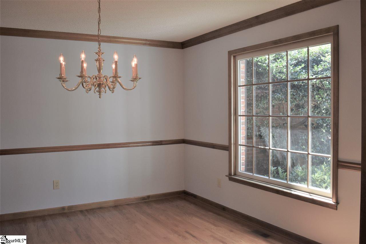 215 Woods Road Greer, SC 29650 - Photo 6 of 36 Gallery Image 6