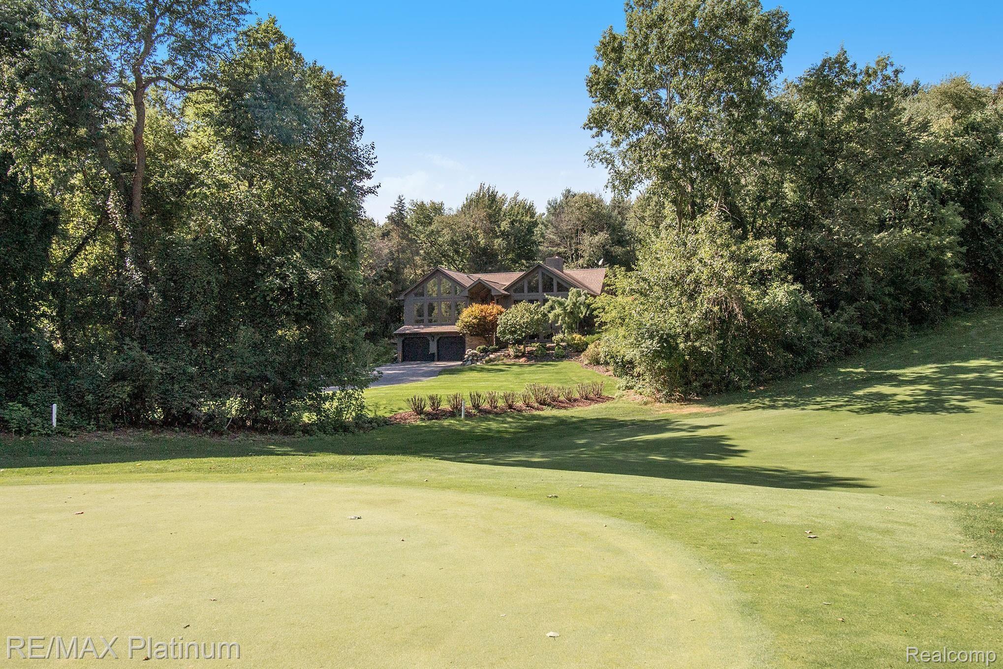 3859 Brighton Road Howell, MI 48843 - Photo 41 of 46 9th hole on The Honors Course out your front door