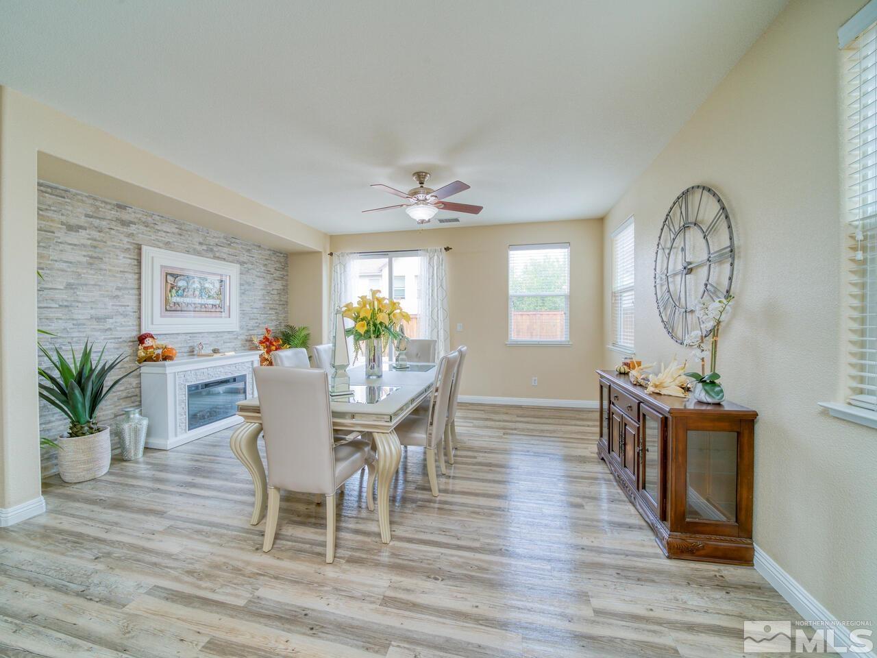 455 Luciana Drive Reno, NV 89521 - Photo 11 of 25 Photo 11