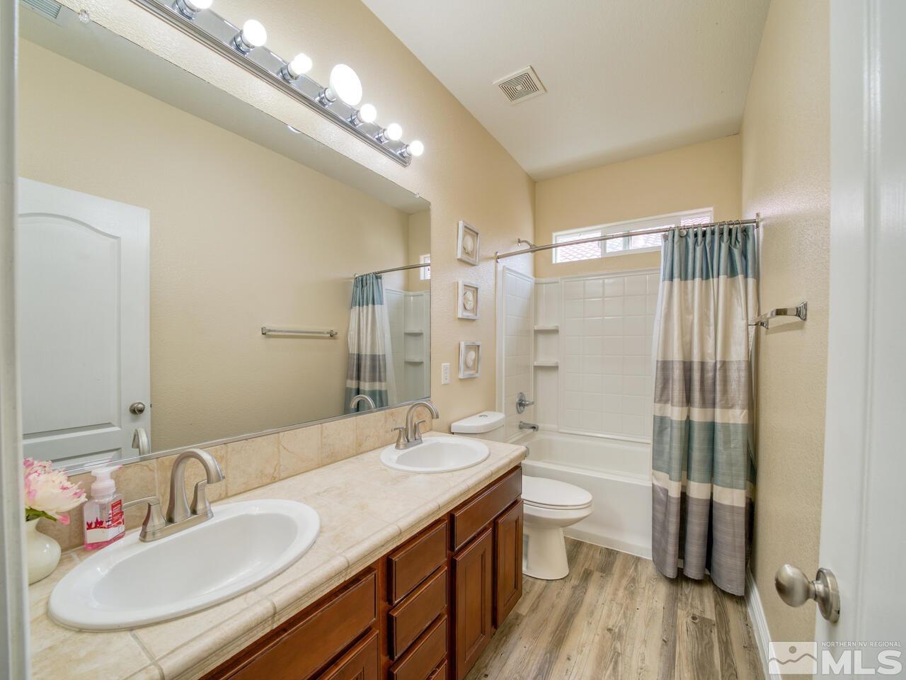 455 Luciana Drive Reno, NV 89521 - Photo 19 of 25 Photo 19