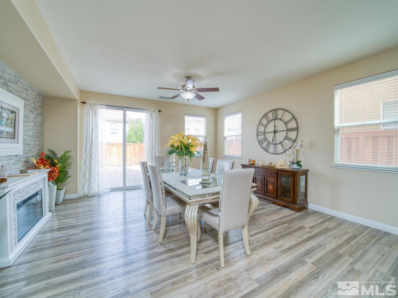 455 Luciana Drive Reno, NV 89521 - Photo 10 of 25 Photo 10