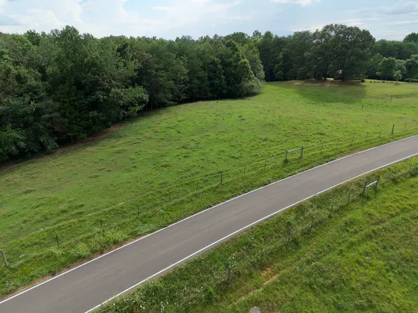 $89,000 | 1 Barlow Road West, Rock Island, TN 38581