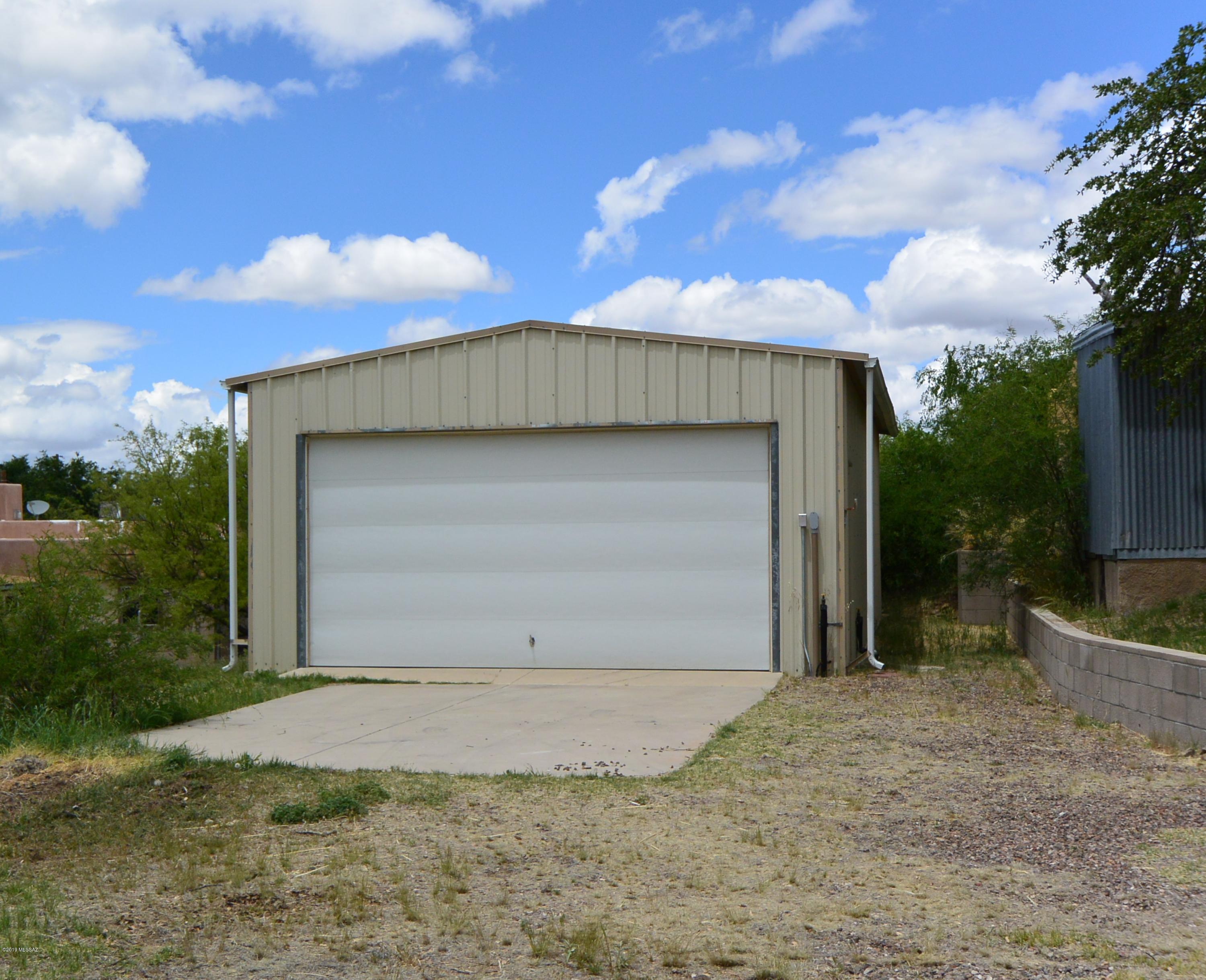 730 North Cody Loop Road Oracle, AZ 85623 - Photo 31 of 35