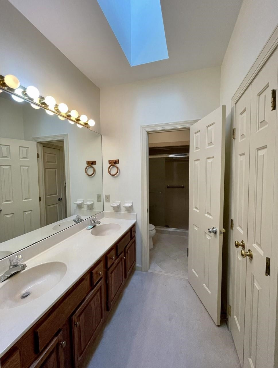 10608 Hanarry Court Raleigh, NC 27614 - Photo 17 of 29 Master Bathroom