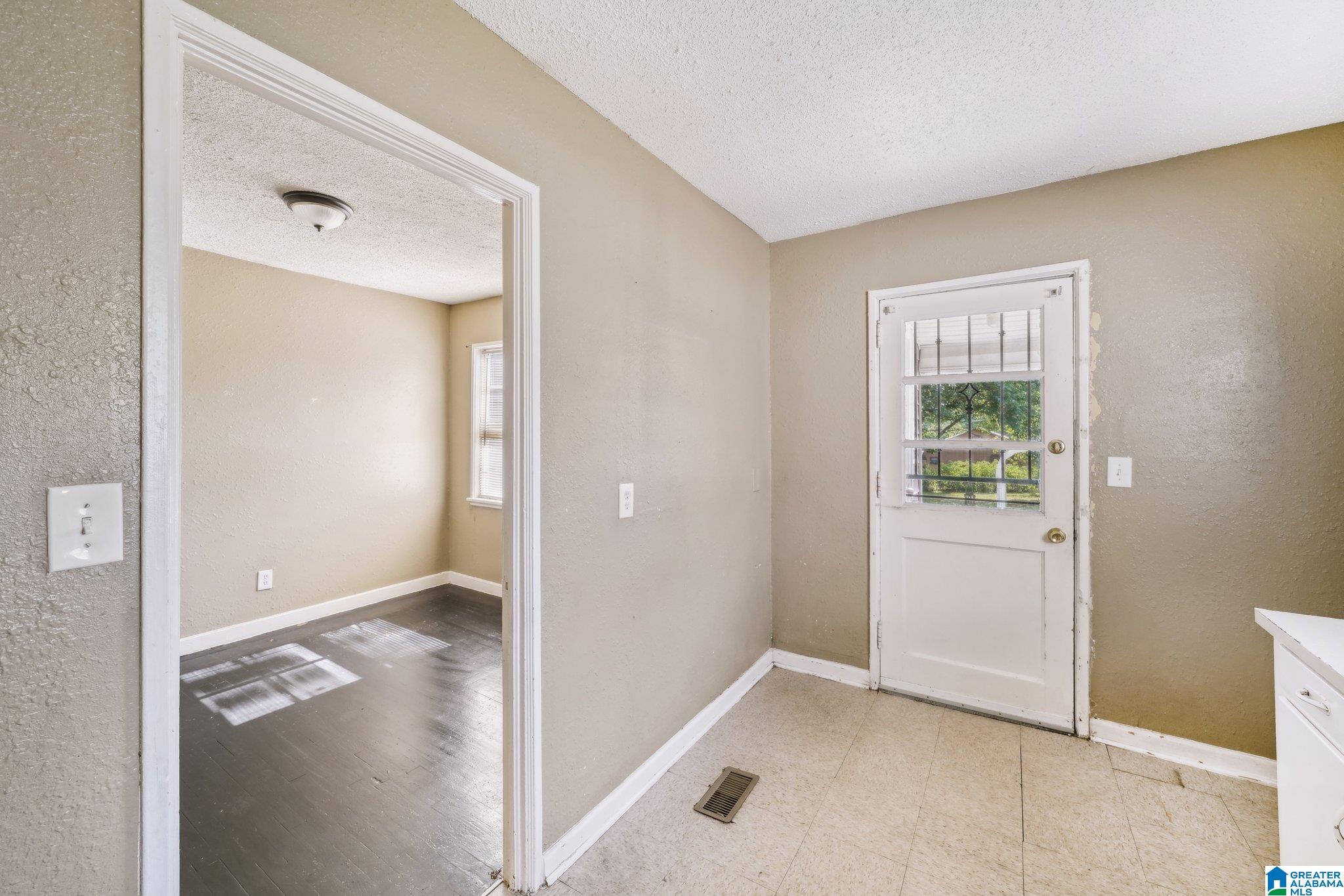 4925 Court G Fairfield, AL 35064 - Photo 14 of 27
