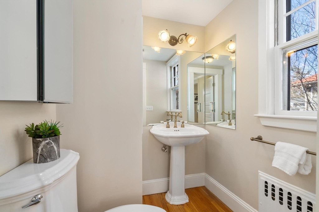 47 Cotswold Road Brookline, MA 02445 - Photo 13 of 30
