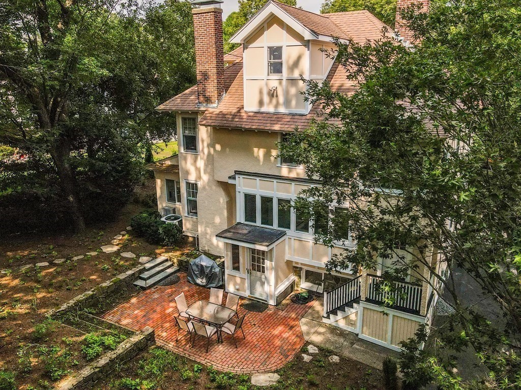 47 Cotswold Road Brookline, MA 02445 - Photo 26 of 30
