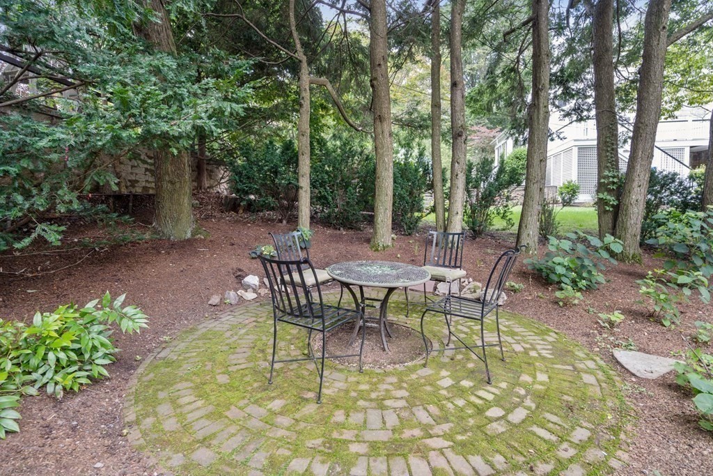 47 Cotswold Road Brookline, MA 02445 - Photo 28 of 30