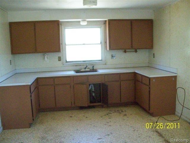 7401 School Road Melvin, MI 48454 - Photo 4 of 10 4