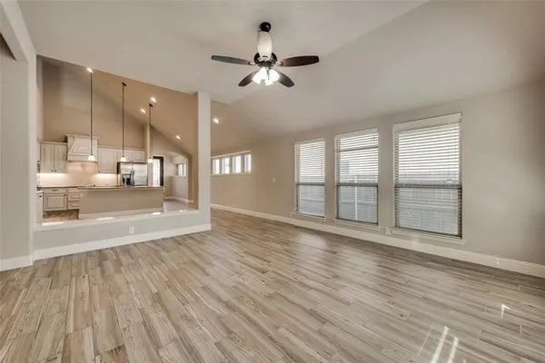 $2,650 | 550 Lily Street, Crowley, TX 76036