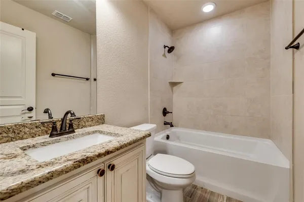 $2,650 | 550 Lily Street, Crowley, TX 76036
