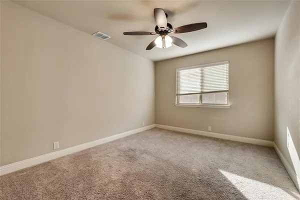$2,650 | 550 Lily Street, Crowley, TX 76036