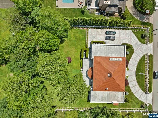 $4,650,000 | 14 Jane Drive, Englewood Cliffs, NJ 07632