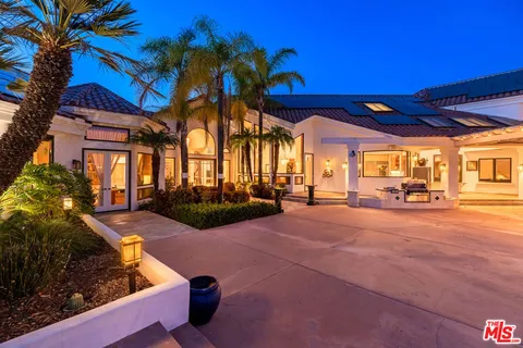 $3,850,000 | 13023 Aguamarina, San Diego, CA 92128