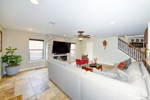 $4,000 | 15922 Tampke Place, San Antonio, TX 78247