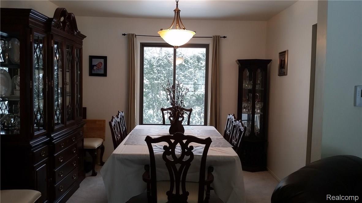1632 Dennett Lane Rochester, MI 48307 - Photo 12 of 51 20160225_093309.jpg
