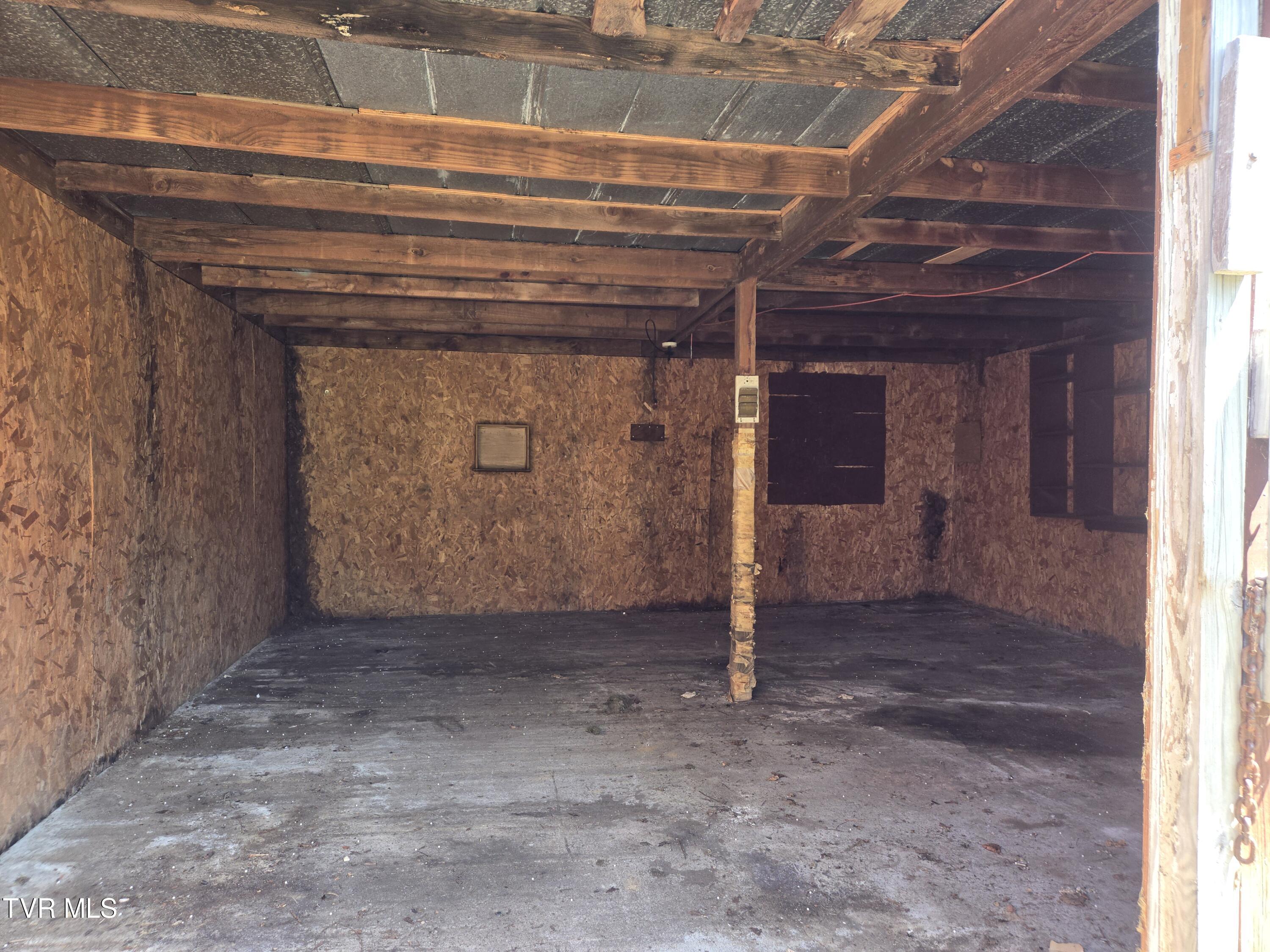 354 Mountain View Drive Hampton, TN 37658 - Photo 19 of 29 20240823_144101